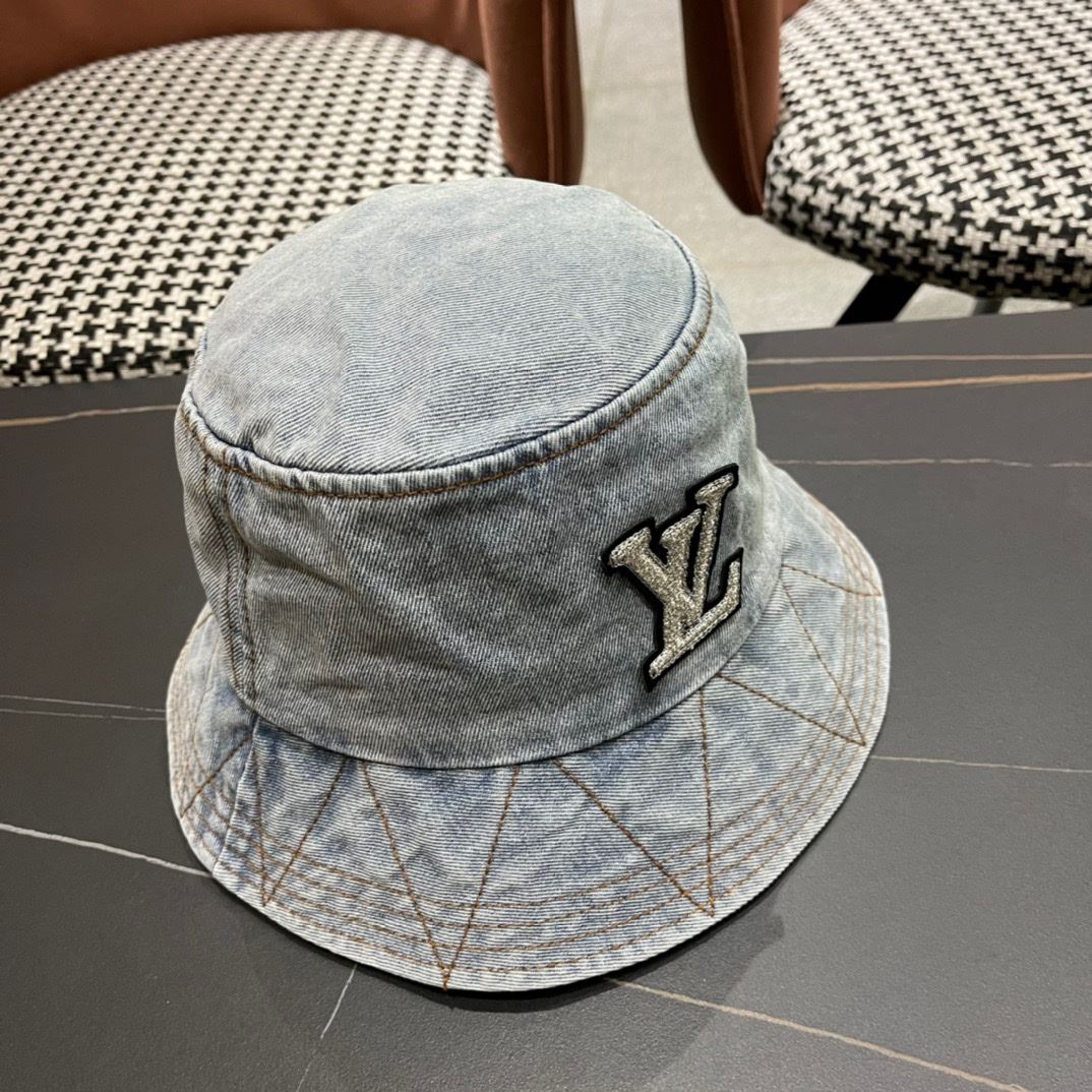 Louis Vuitton Caps